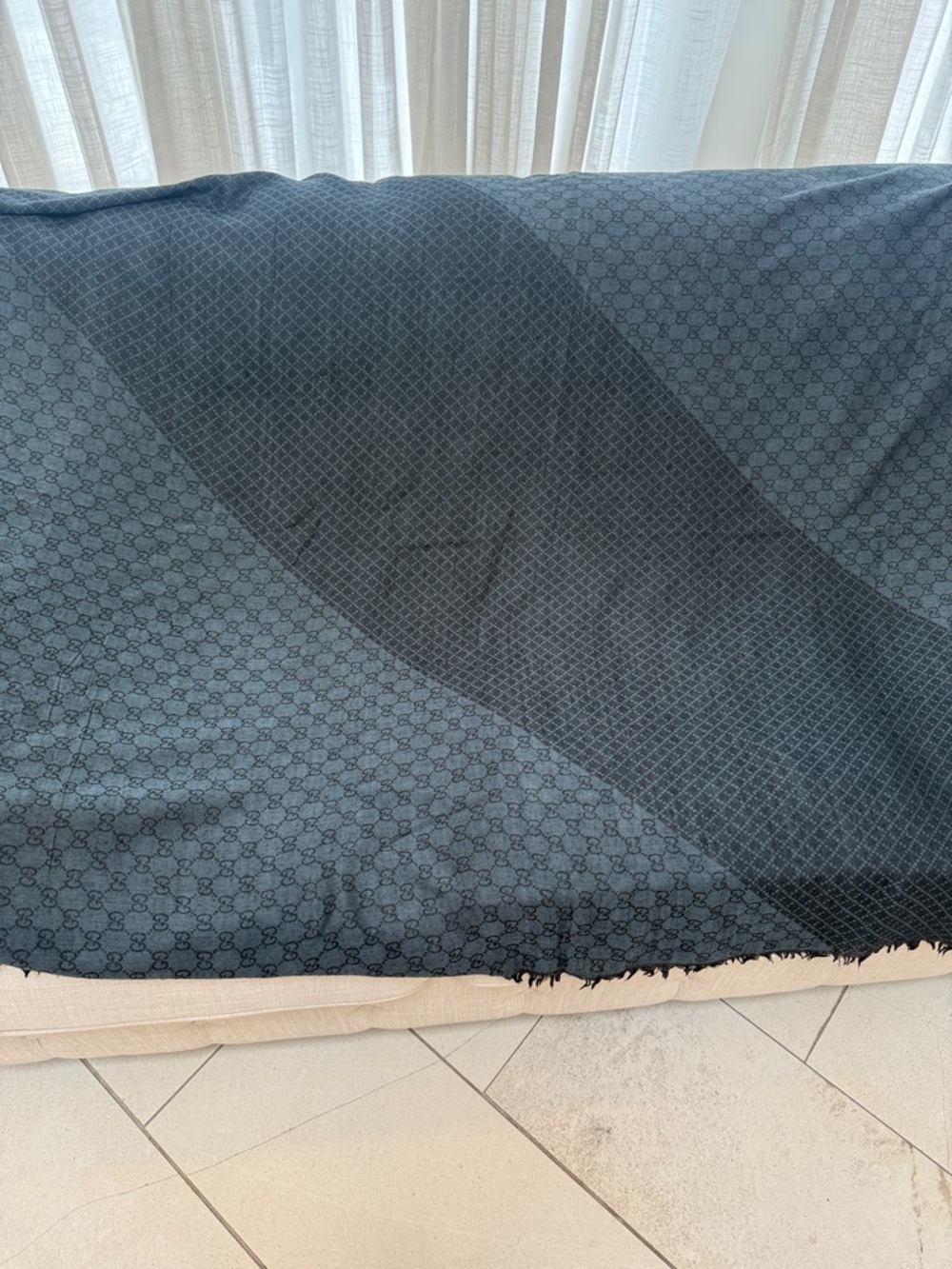 Gucci gray, black mix large scarf reversible